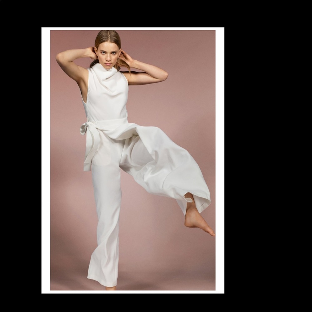 Zara Long White Jumpsuit Size Small